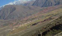Foto del valle en el departamento de La Poma de Salta.