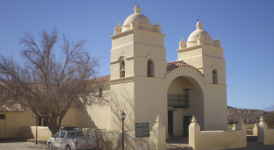 Foto de la iglesia San Pedro de Nolasco en la localidad de Molinos, provincia de Salta.